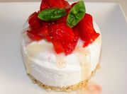 Une photo de fraise basilic