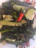 Tumis horenso (bayam jepang) campur labu