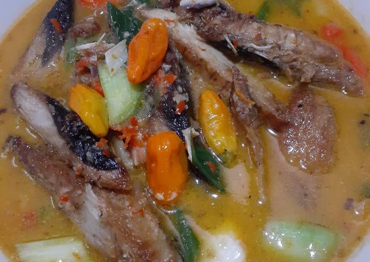 Tongkol kuah santan