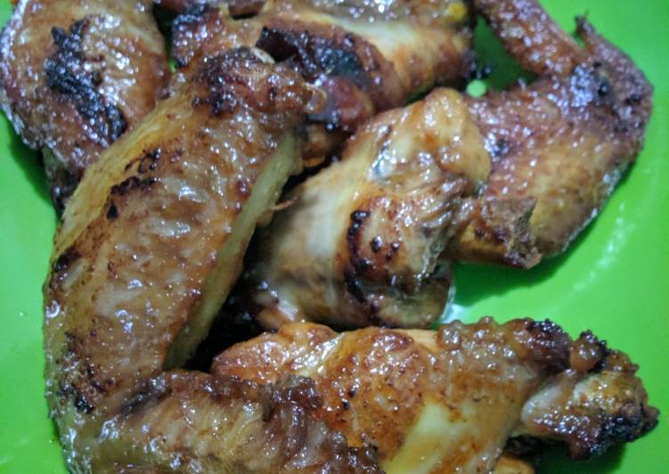 Chicken wings ala-ala pitza hut