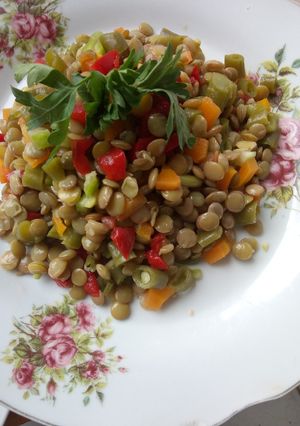 Una foto de Ensalada fresca de lentejas