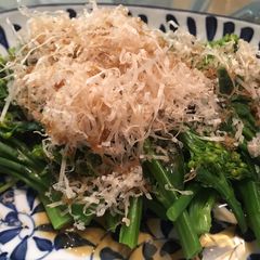 A picture of Boiled mini-broccoli (ponzu dressing).