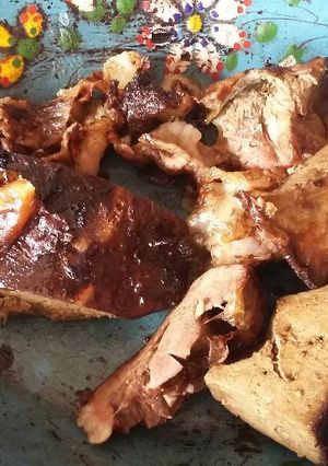 Una foto de Viseras de oveja envueltas - a la parrilla