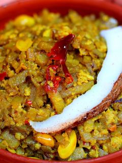 নারকেলি ভারালি(narkeli bharali recipe in Bengali) রেসিপির প্রধান ছবি