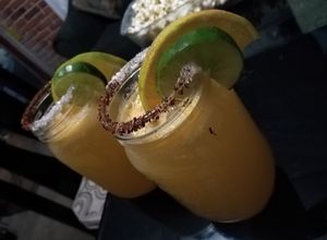 Una foto de Cantarito medio loco