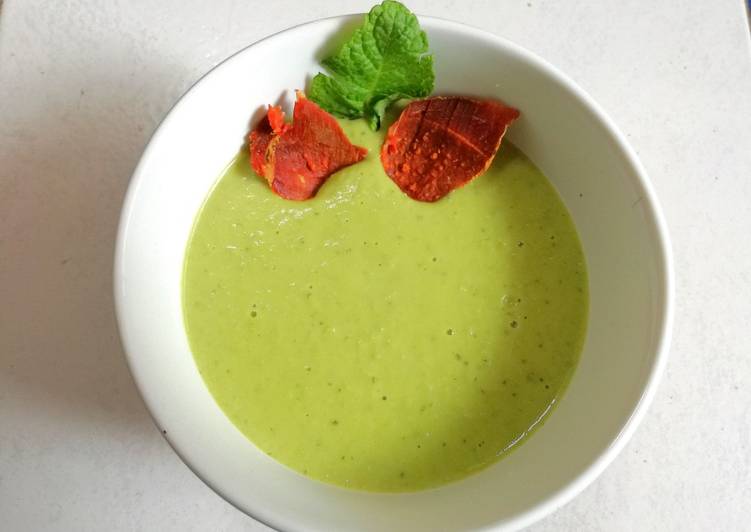 Crema de guisantes y menta en Mycook