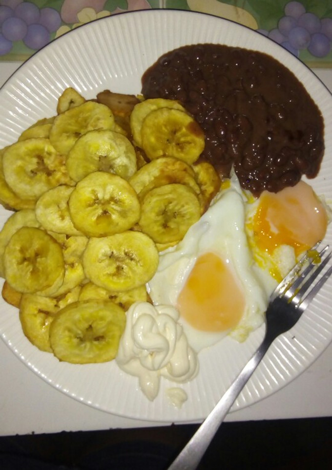 Una foto de Desayuno típico hondureño
