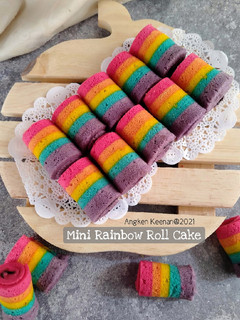 Foto resep Mini Rainbow Roll Cake (Bolu Gulung Rainbow Mini)