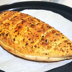 A picture of Stuffed Garlic Bread 😋😋.