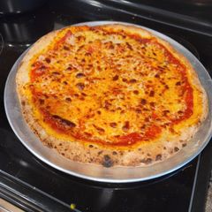 A picture of New York Style Pizza.