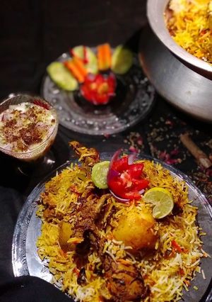 হাজি বিরিয়ানি (Haji Biriyani recipe in bengali) রেসিপির প্রধান ছবি
