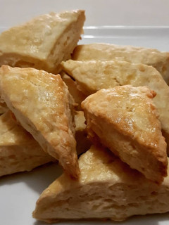 Una foto de Scones de queso
