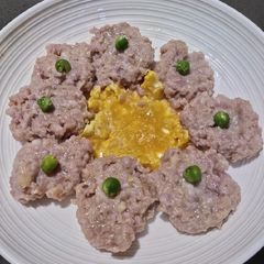 Ground Pork with Salted Egg A picture of Ground Pork with Salted Egg.