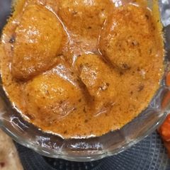 A picture of Dum aloo.