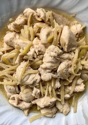 รูปของ ไก่ผัดขิงจู้เหล้า