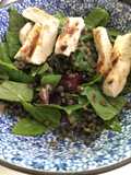 Salada de lentilhas, frango e espinafre