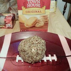 A picture of My families cheese ball.