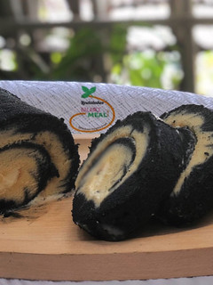 A picture of Bamboo Charcoal Hurricane Swiss Roll.