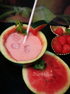 A picture of Watermelon Mint Flavoured Lassi.