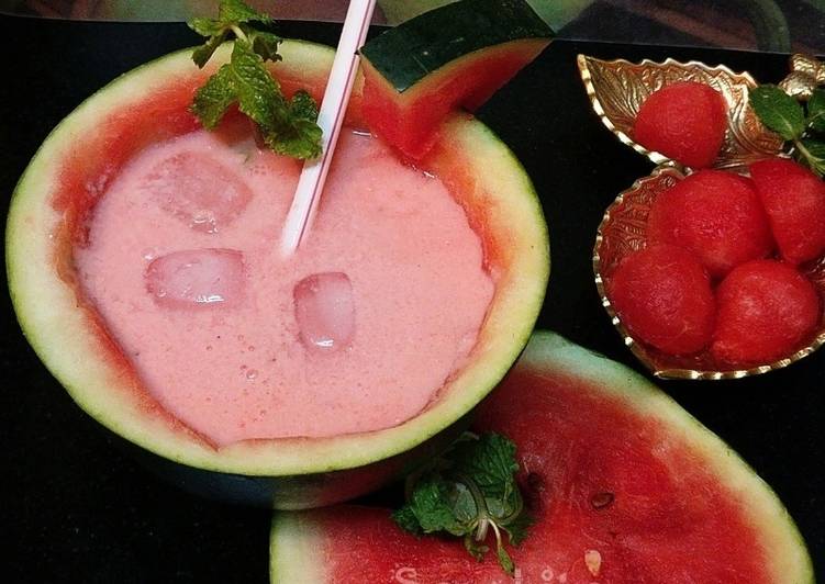 How to Prepare Homemade Watermelon Mint Flavoured Lassi