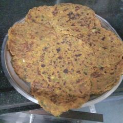 A picture of Fresh methi thepla.