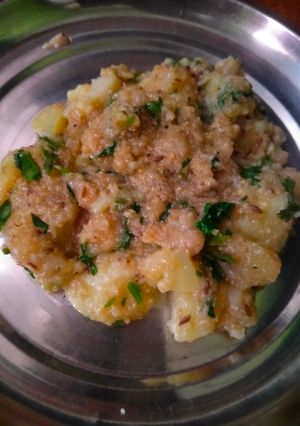 चौलाई की खिचड़ी (cholai ki khichdi recipe in Hindi) रेसिपी मुख्य फोटो