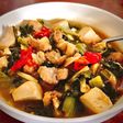 Babi Cah Sayur Asin dan Tahu