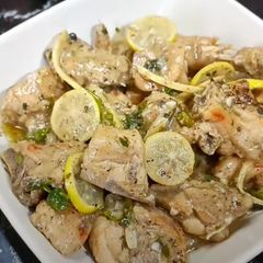 White chicken karahi🤗 A picture of White chicken karahi🤗.