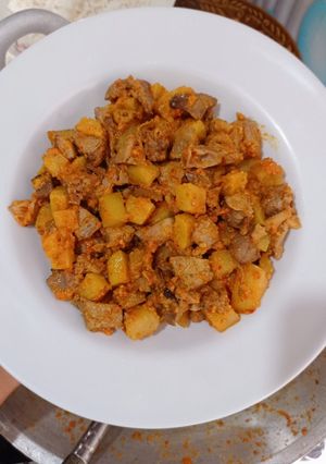 Foto resep Balado kentang dan Hati+ampela ayam