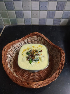 * பூசணிக்காய் மோர்க் குழம்பு *(poosanikkai mor kulambu recipe in tamil) செய்முறை முக்கிய புகைப்படம்
