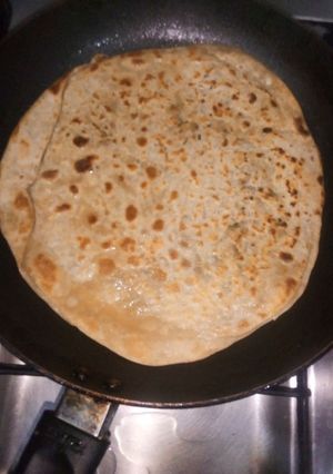 A picture of Mooli bhary parathy.