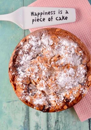 A picture of Raspberry Bakewell Cake.