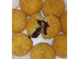 Bola Pisang Coklat