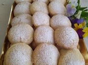Una foto di biscotti con farina di riso