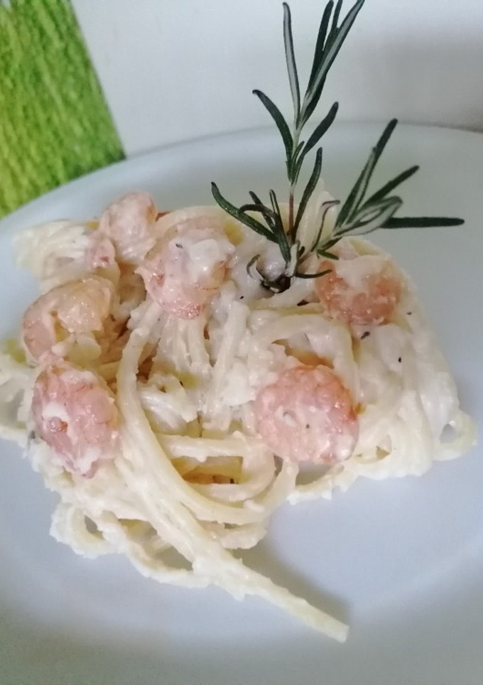 Una foto de Spaghetti con camarones