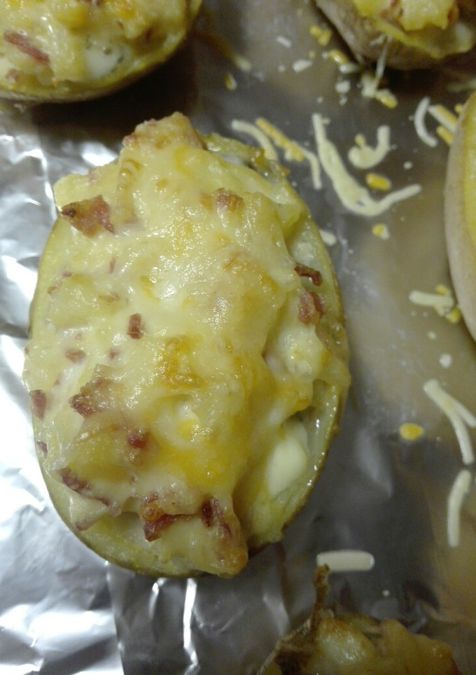 Una foto de Patatas rellenas de bacon y queso