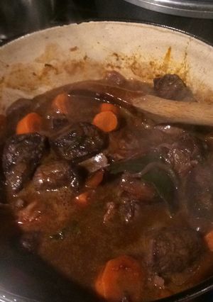 Una foto de Boeuf bourgignon (Francia)
