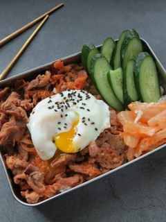 泡菜燒肉飯 的食譜成品照片