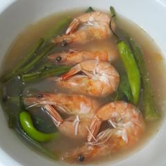 A picture of Shrimp Sinigang.