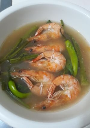 A picture of Shrimp Sinigang.