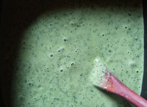Una foto de Salsa de ajo/cilantro