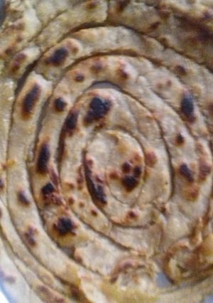 A picture of Lacha Paratha.