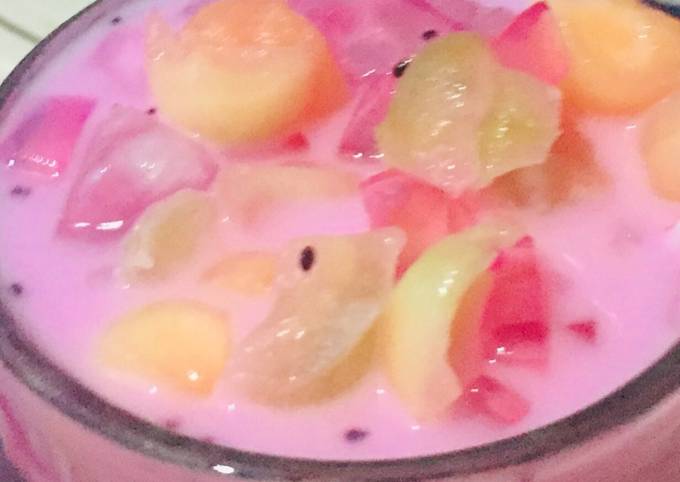 Resep bikin Es buah naga  gurih