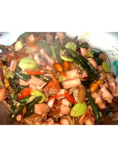 Foto resep Oseng cumi pete lombok ijo
