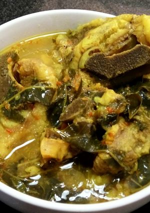 Foto resep Lempah Kuning Iga Sandung Lamur Pake Daun Kedondong