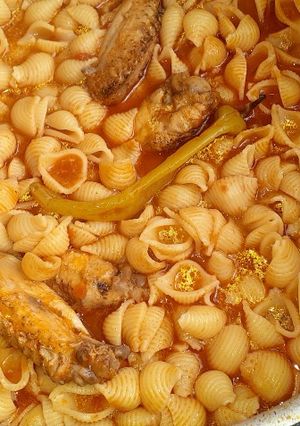 صورة لوصفة مقارون احمر بنين😋