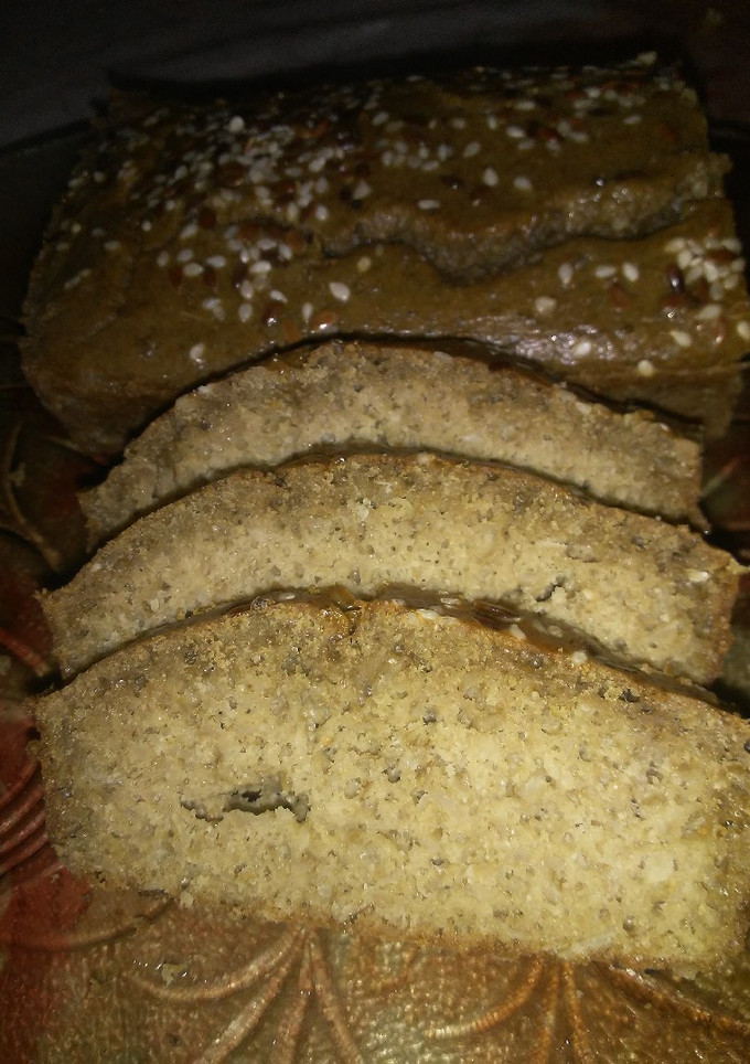 Una foto de Pan de semillas de girasol...sano saludable y sin harina...fácil