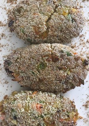 A picture of Soya vegetable cutlets.
