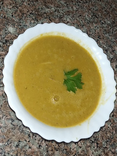 صورة لوصفة حساء العدس الاحمر❤️