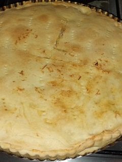 Una foto de Tarta de choclo y pollo con masa casera